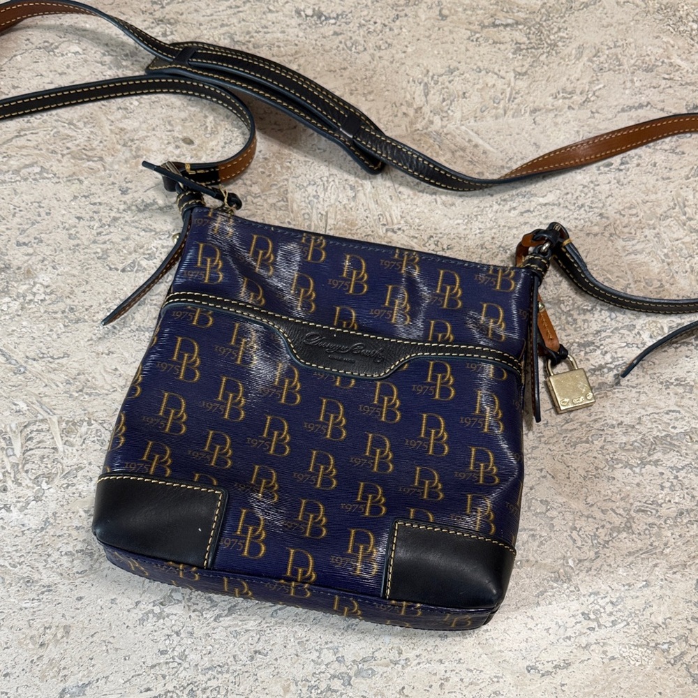 Dooney &Bourke cross body